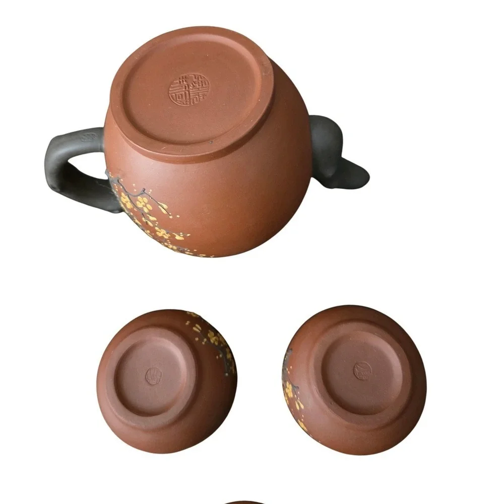 Yixing Zisha Clay Teapot Set Hand Painted Plum Blossom Branch 3pc Tea Set‎ Brown